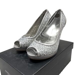 ADRIANNA PAPELL Foxy Women's 6M Silver Glitter Sterling Open Toe High Heel Shoes